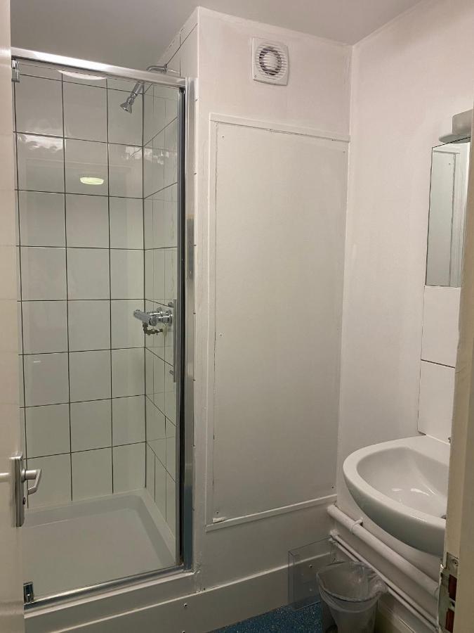 Charming Rooms For Students Only, Cricklewood Lane - Sk Londres Extérieur photo